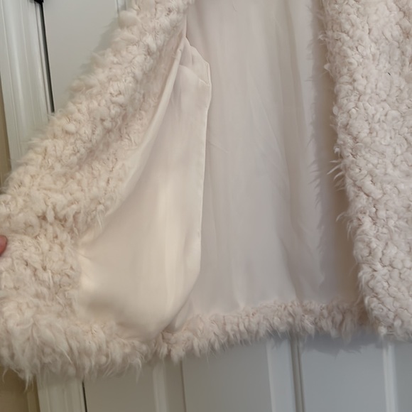 Ophelia Roe Faux Wool Vest - Picture 4 of 6